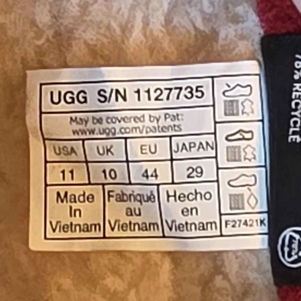 UGG Tasman LTA Red Quilted Puffer Slippers 3M Thinsulate Mens Size 11 SN 1127735